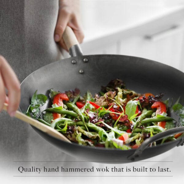 Traditional hand hammered flat bottom wok 35 cm - Image 3